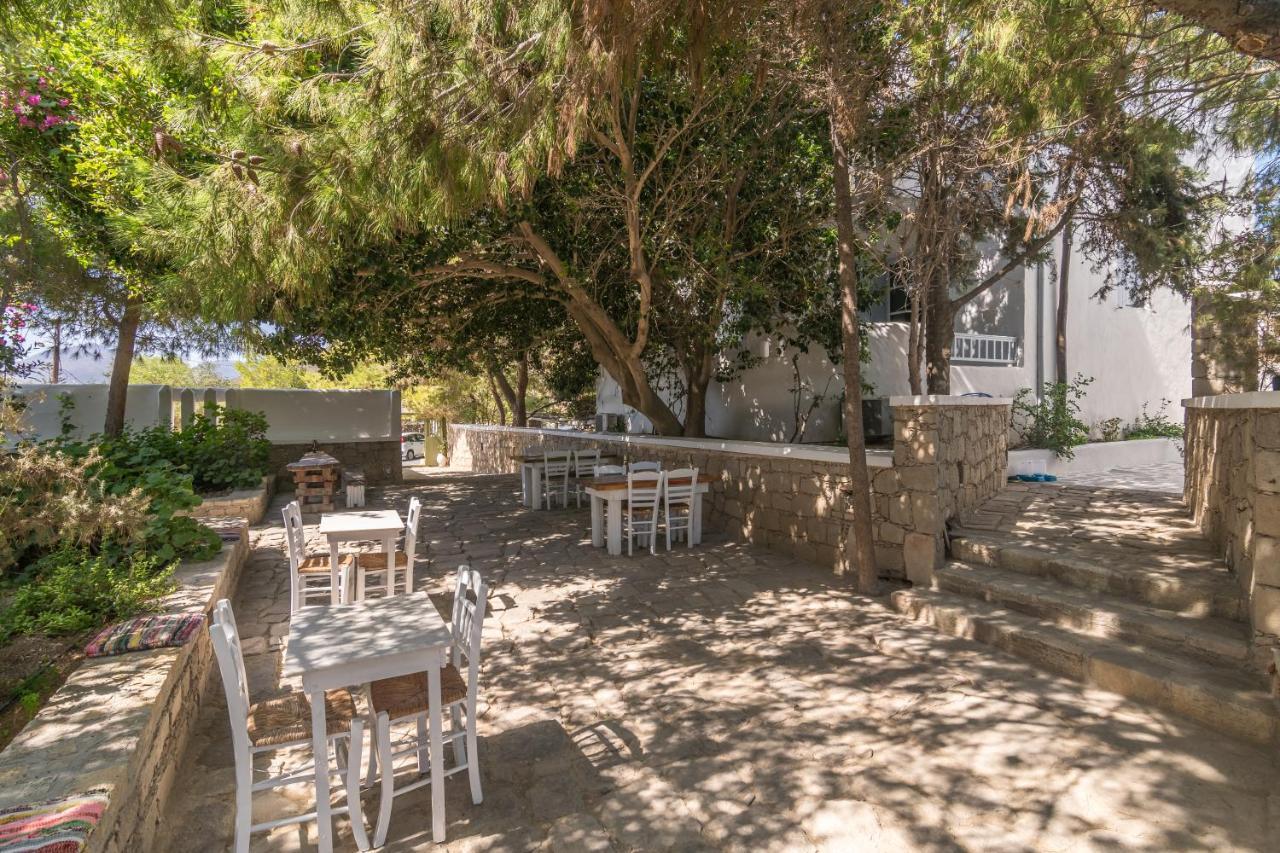 Thalassitra Village Hotel Adamantas  Exterior photo
