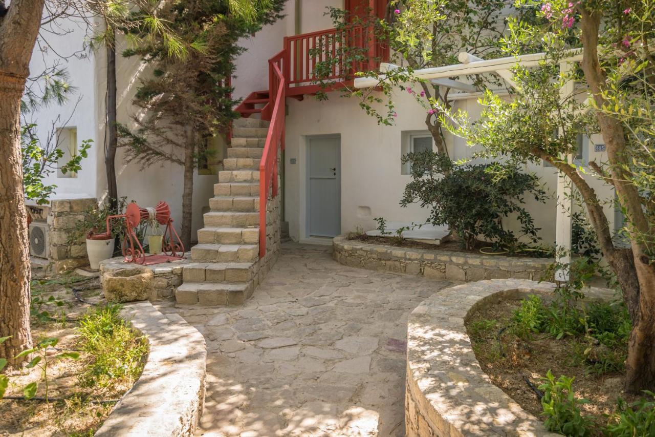 Thalassitra Village Hotel Adamantas  Exterior photo