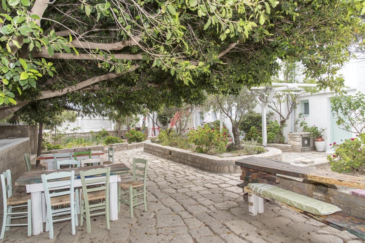 Thalassitra Village Hotel Adamantas  Exterior photo