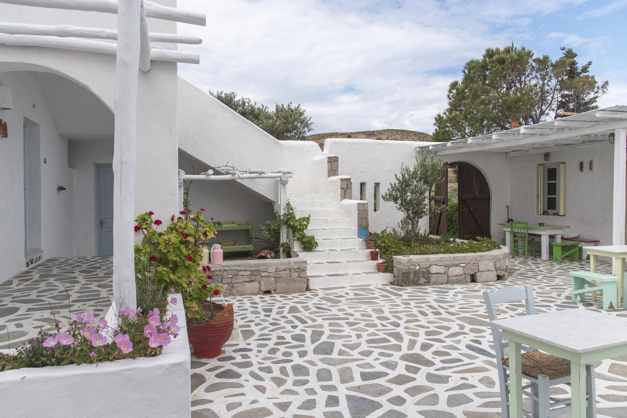 Thalassitra Village Hotel Adamantas  Exterior photo